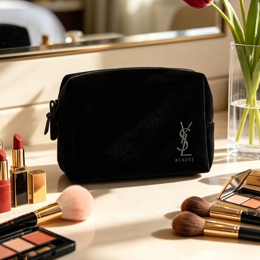 YSL’s Bag Black Printed Cosmet - огляд і ціна Luxury Designer Bags Ysl