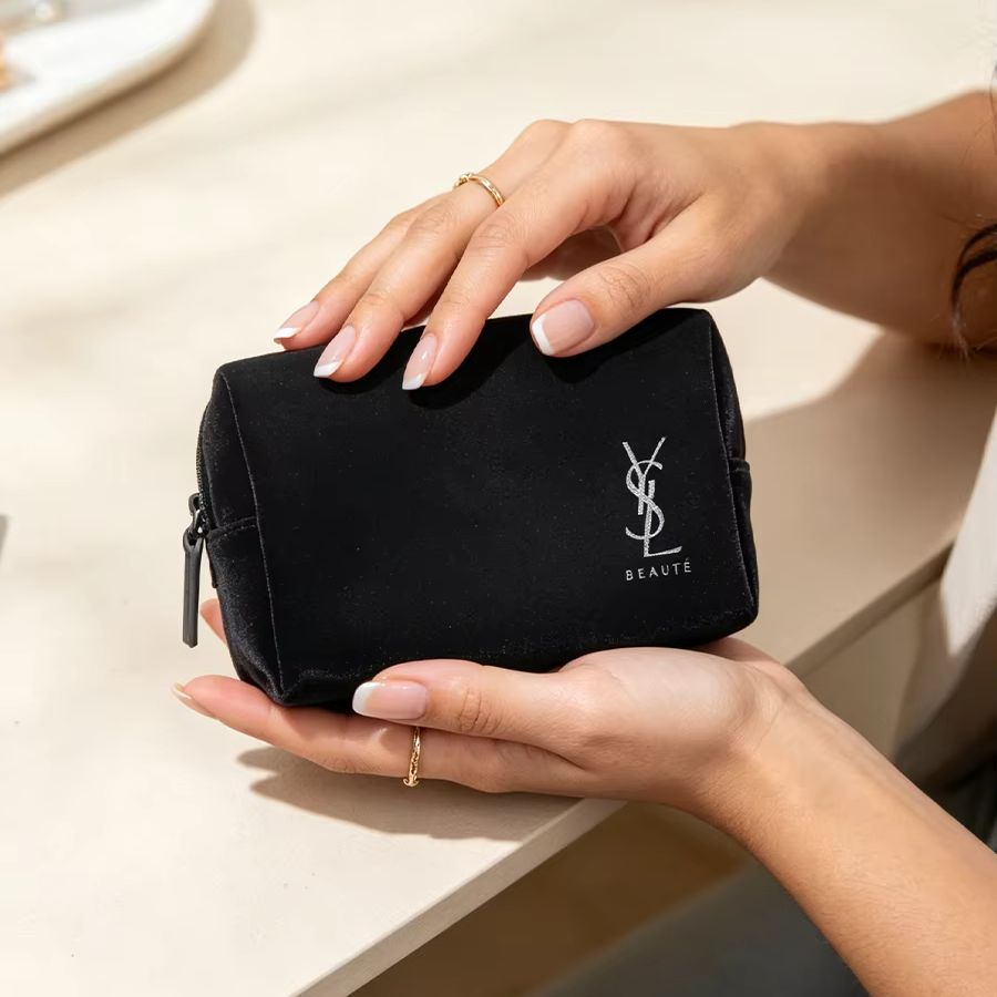 YSL’s Bag Black Printed Cosmet - огляд і ціна Luxury Designer Bags Ysl