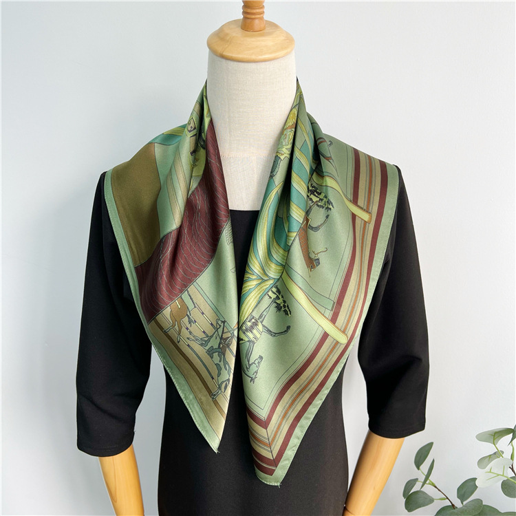 65CM Green Silk Scarf Luxury D - огляд і ціна Luxury Bags Green