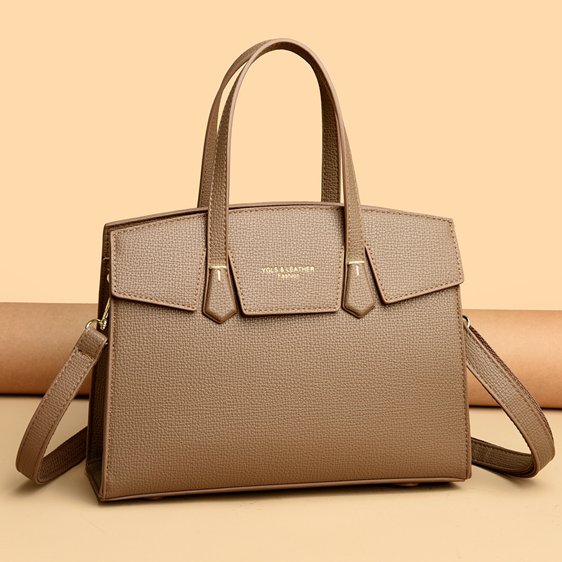 Simple Vintage Luxury Design T - огляд і ціна Luxury Y2K Bags