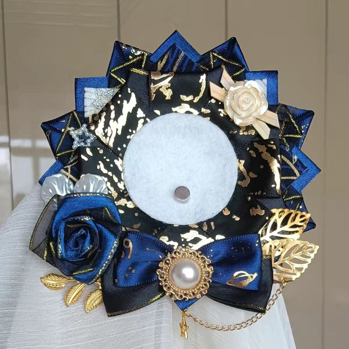 Green Ribbon Badge Rosette. Lu - огляд і ціна Luxury Bags Green