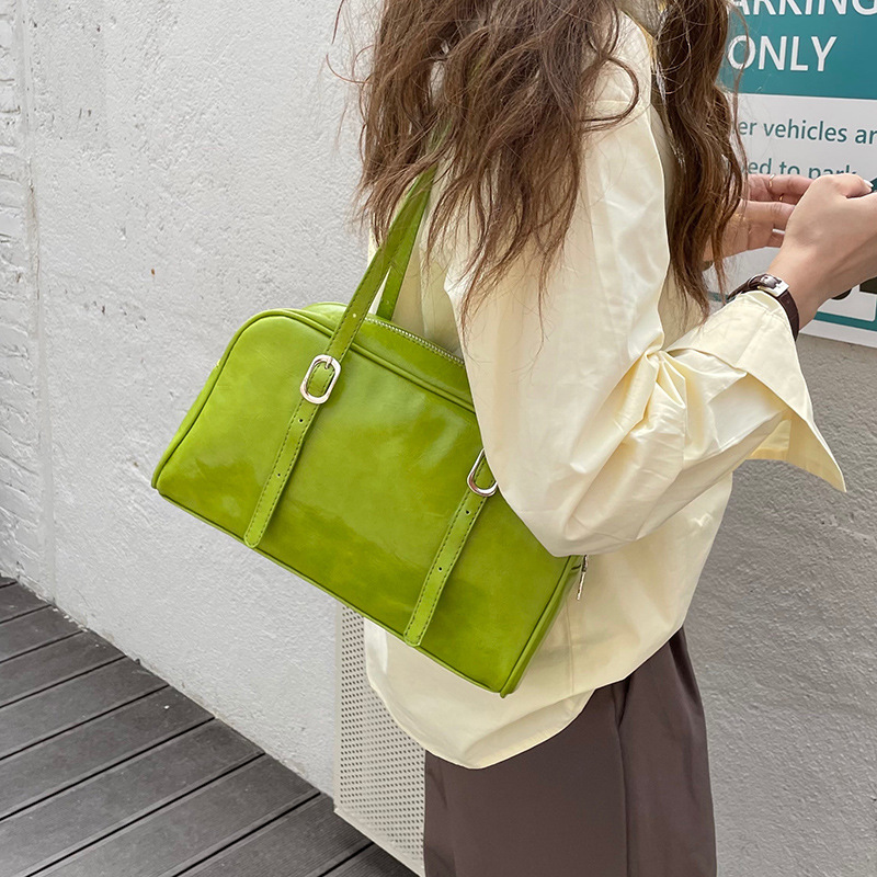 2026 Summer Green Commuter Sho - огляд і ціна Luxury Bags Green