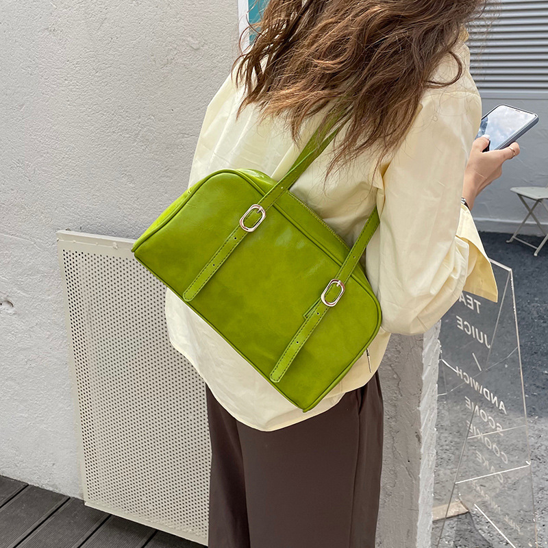 2026 Summer Green Commuter Sho - огляд і ціна Luxury Bags Green